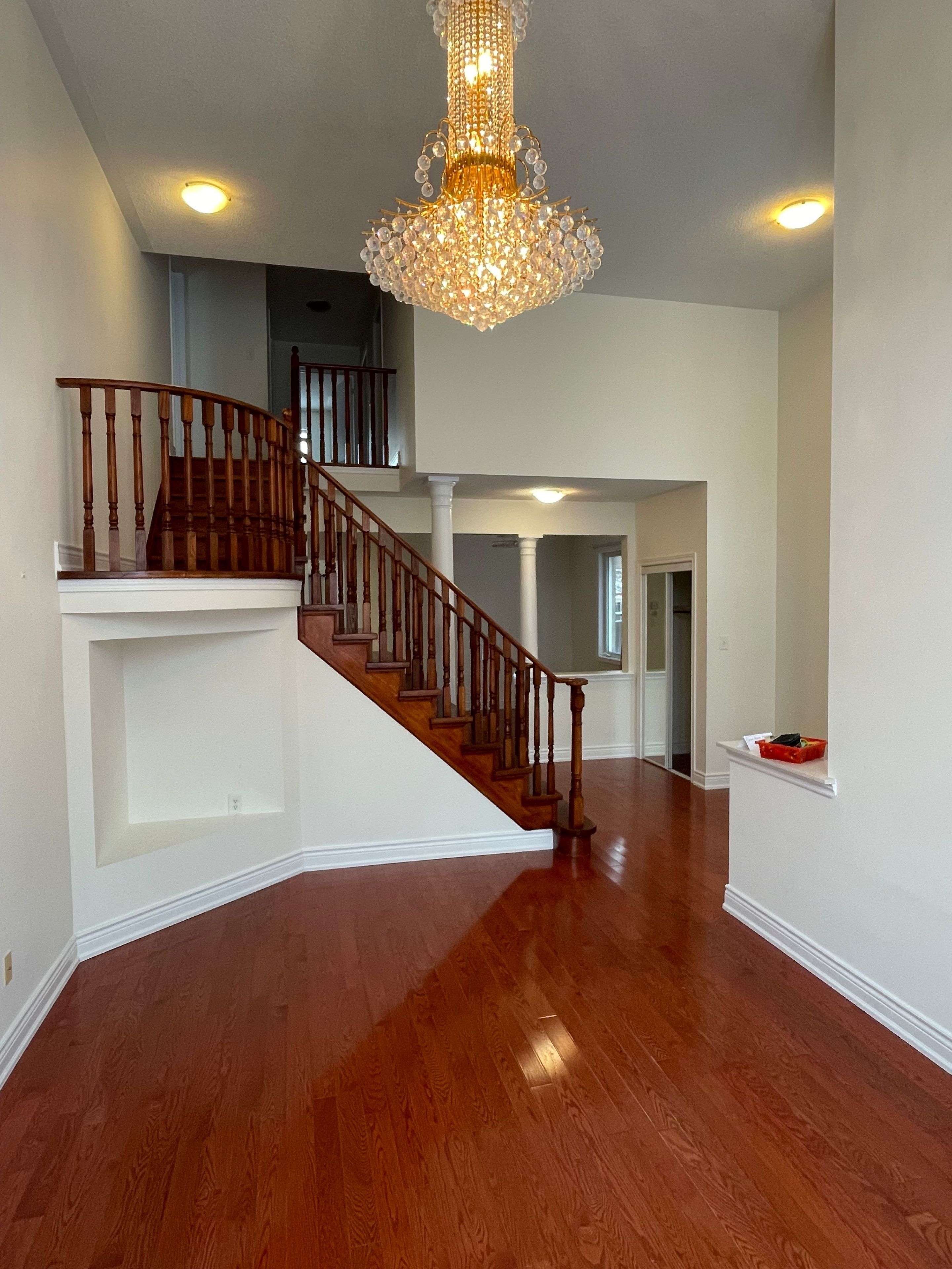 Markham, ON L6E 1E1,8 Mimosa ST