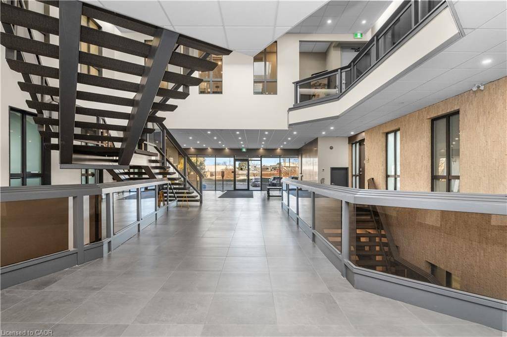 Burlington, ON L7N 3T9,3410 South Service RD #103