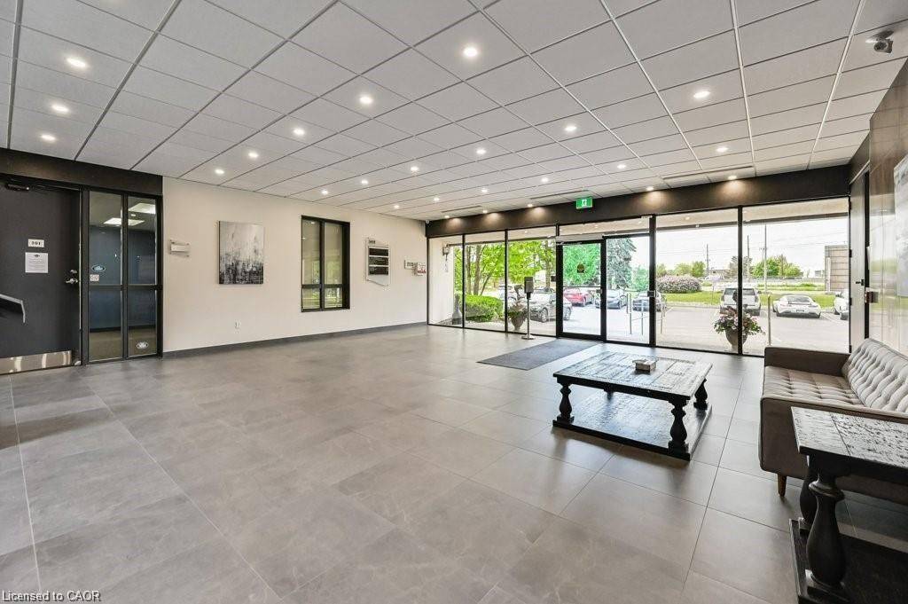 Burlington, ON L7N 3T2,Address not disclosed