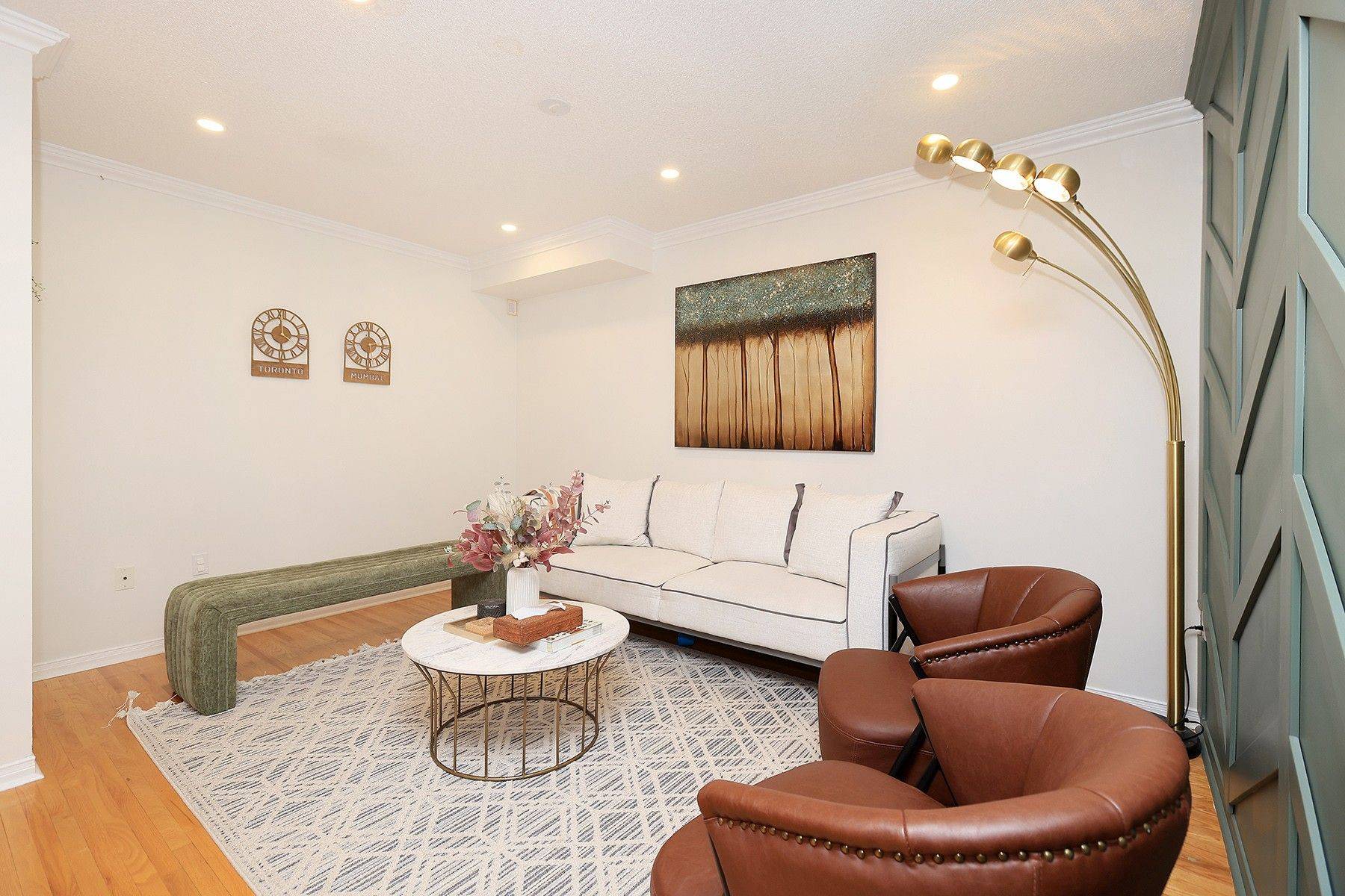 Mississauga, ON L5M 6E9,1575 South Parade CT #34