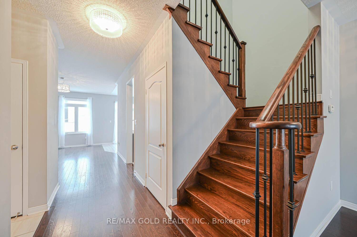 Brampton, ON L6R 3V4,67 Zelda RD