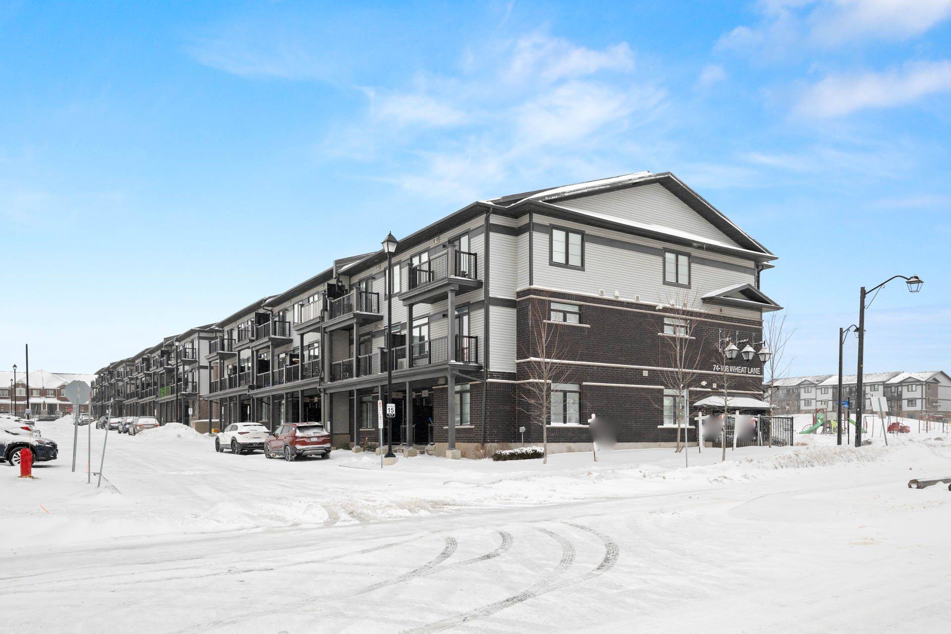 Kitchener, ON N2R 0R6,90 Wheat LN