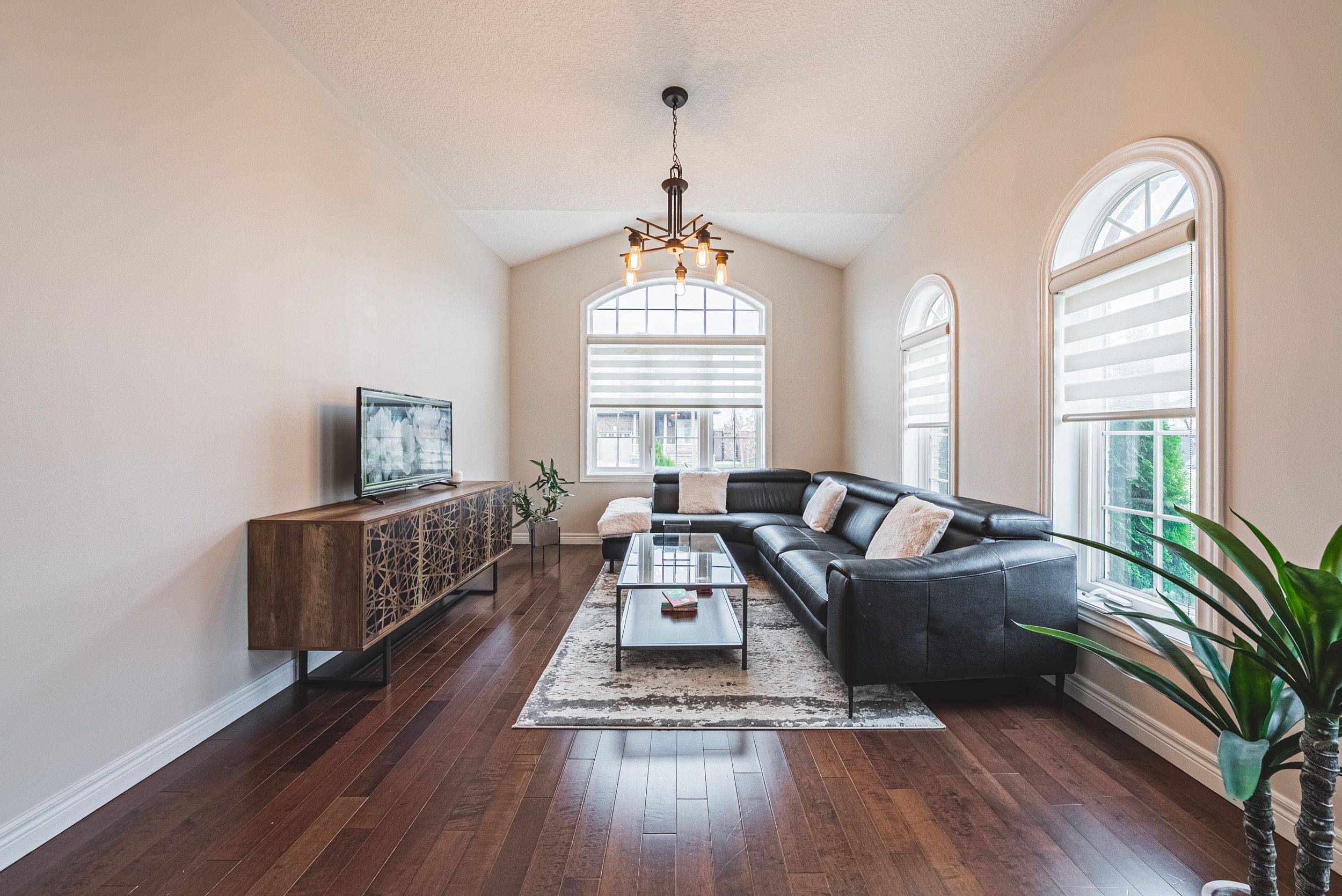 Hamilton, ON L9A 2X3,96 Hidden Ridge CRES