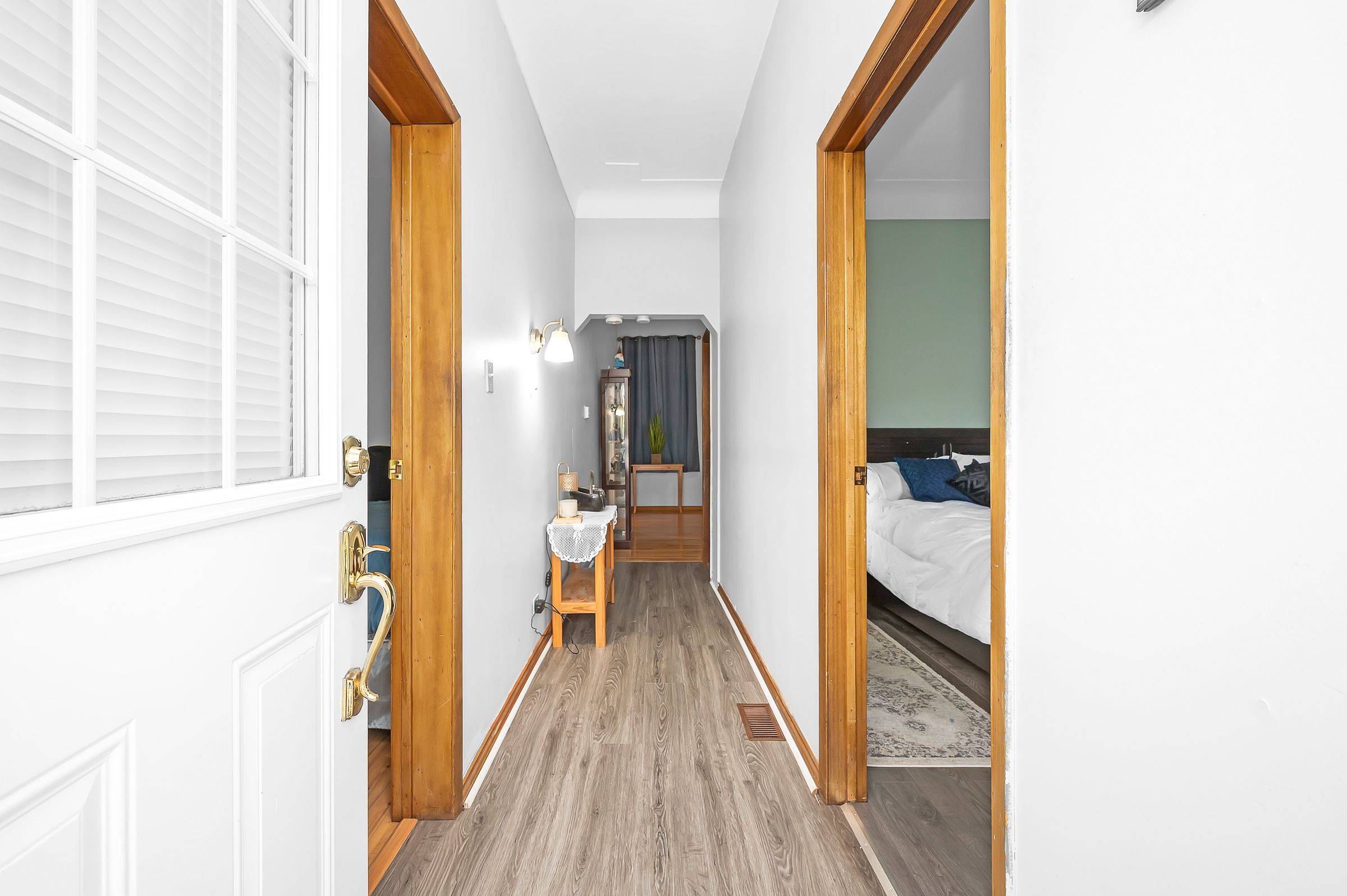 Hamilton, ON L8L 5H6,127 East AVE N