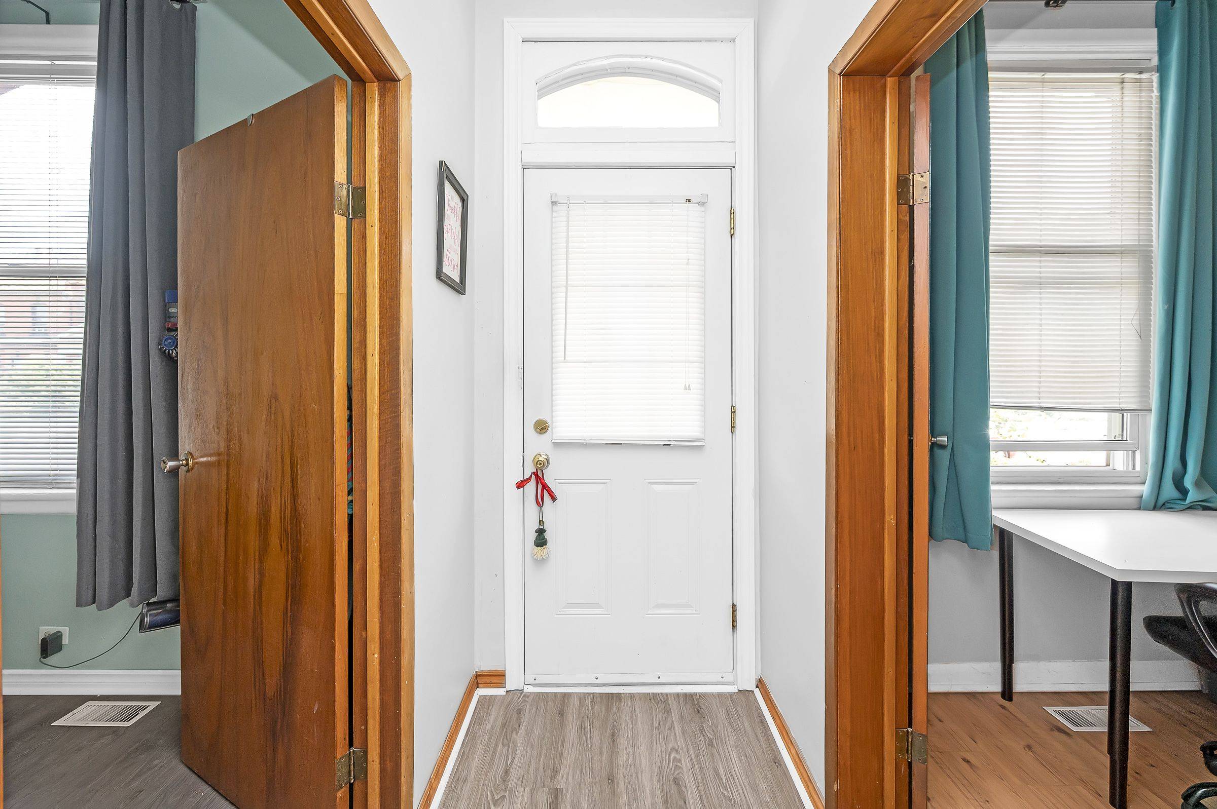 Hamilton, ON L8L 5H6,127 East AVE N