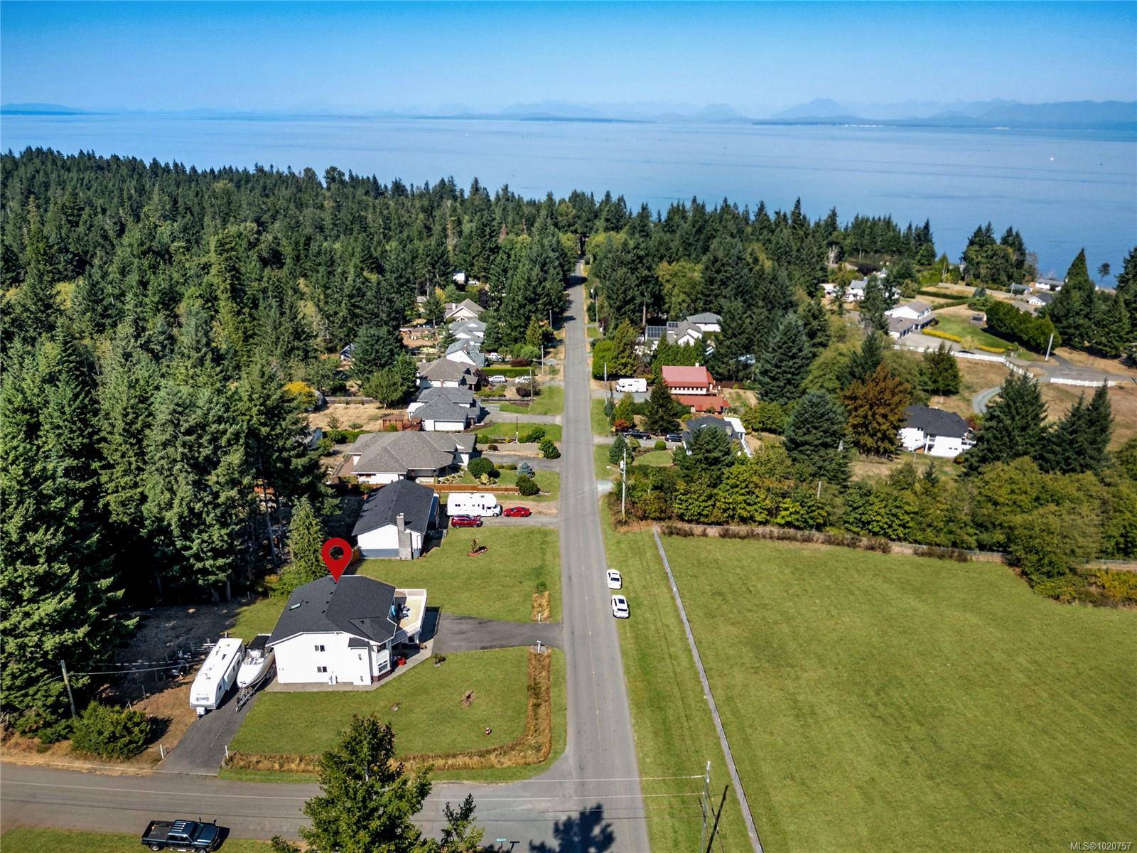 Courtenay, BC V9J 1X9,2207 June Rd