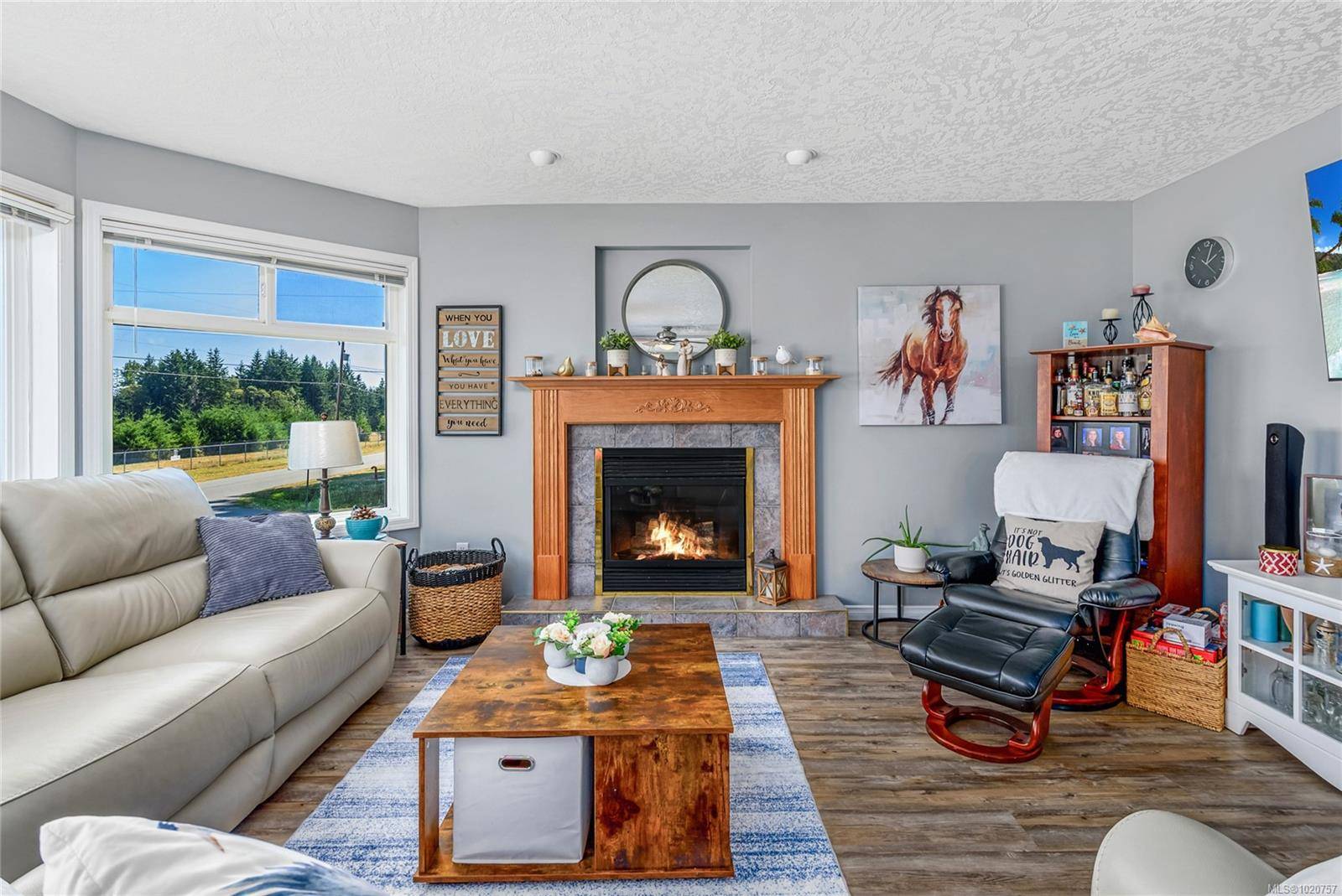 Courtenay, BC V9J 1X9,2207 June Rd