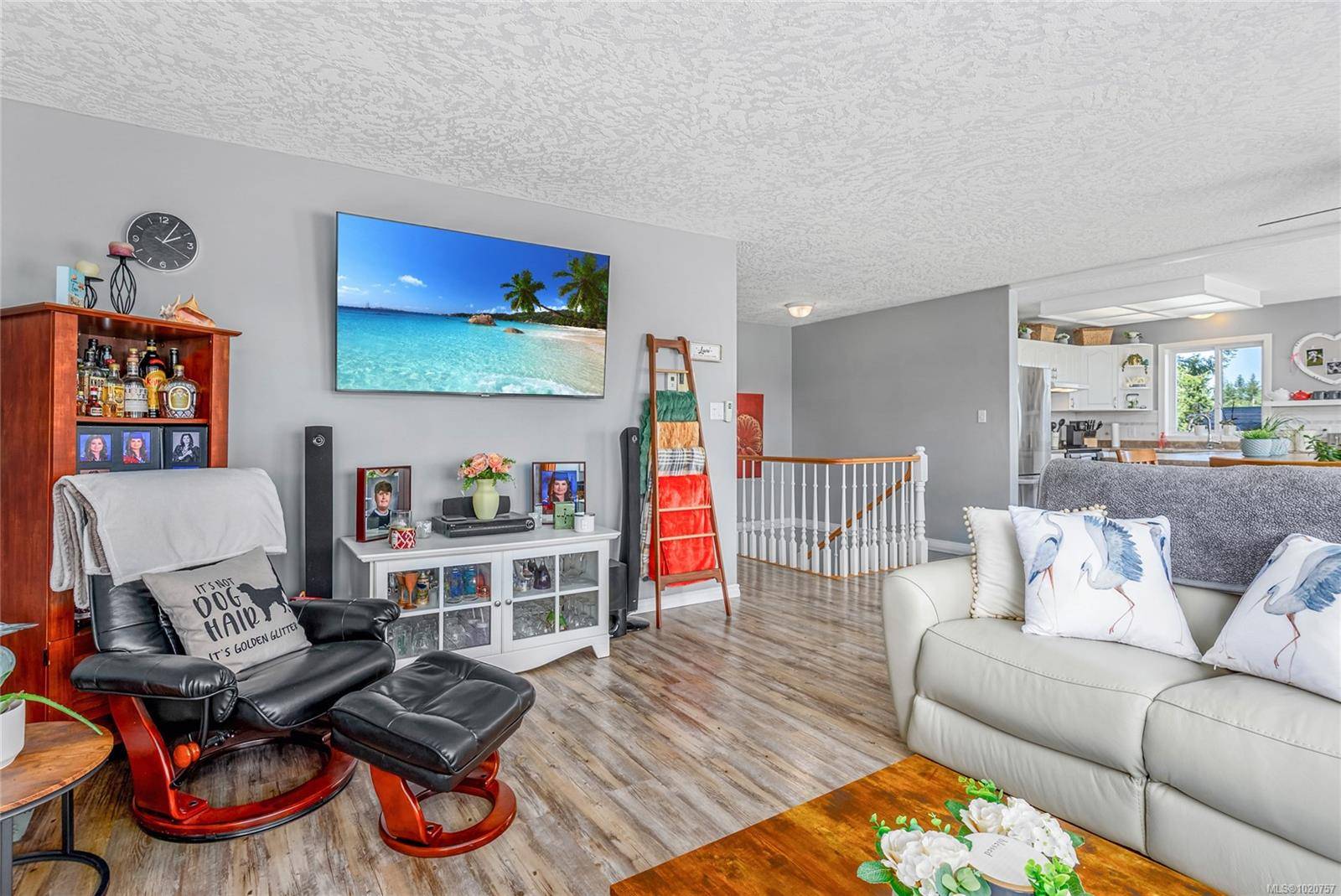 Courtenay, BC V9J 1X9,2207 June Rd