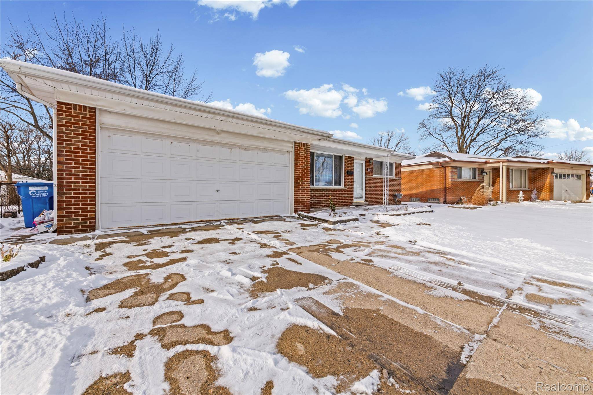 Warren, MI 48091,26717 Karen AVE