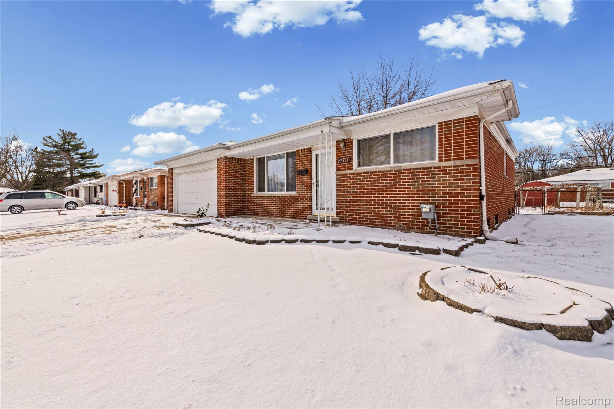 Warren, MI 48091,26717 Karen AVE