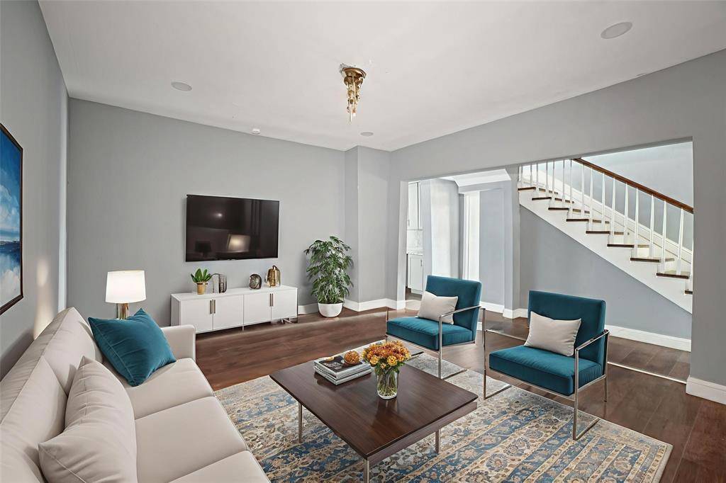 Dallas, TX 75226,2024 Bourbon Street