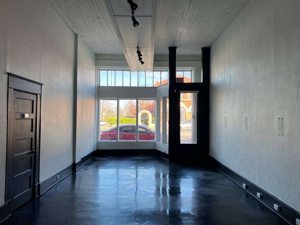 Fort Worth, TX 76164,1539 N Main Street