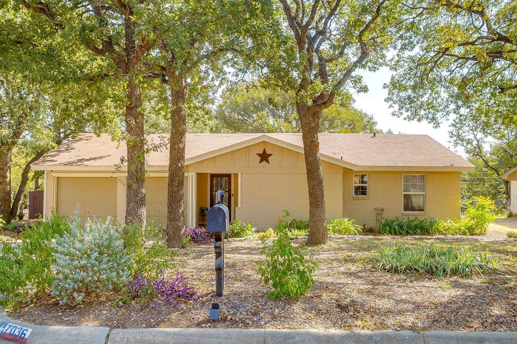 North Richland Hills, TX 76182,7036 Crabtree Lane