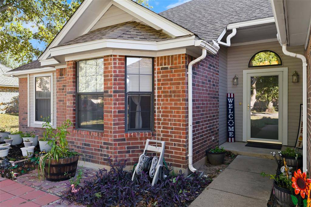 Glen Rose, TX 76043,202 Bosque Street