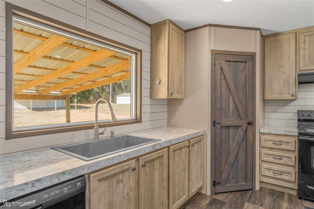 Gloster, LA 71030,295 Cass Pvt Drive