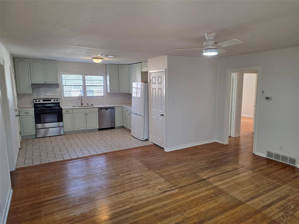 Haltom City, TX 76117,3600 Katrine Street