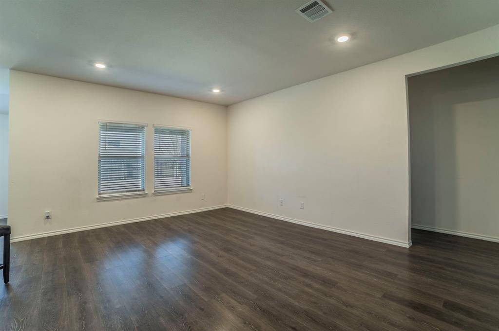 Celina, TX 76227,3929 Dickinson Avenue