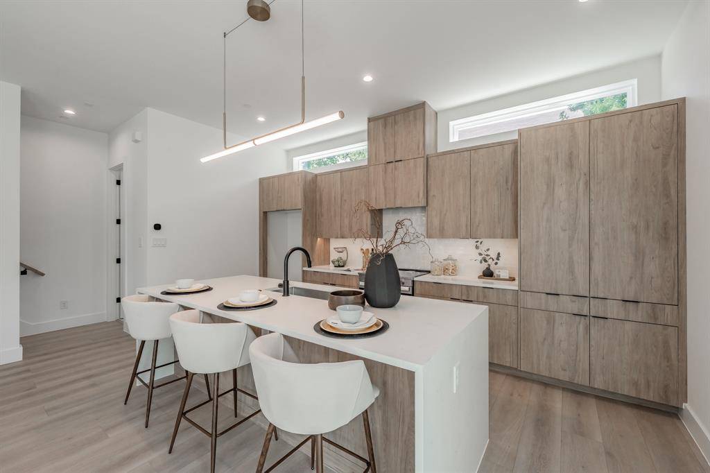 Dallas, TX 75214,5320 Reiger Avenue #103