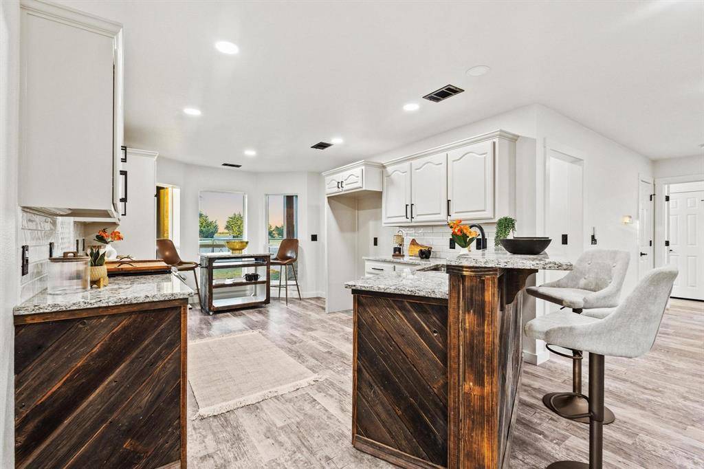 Leonard, TX 75452,5715 County Road 1137