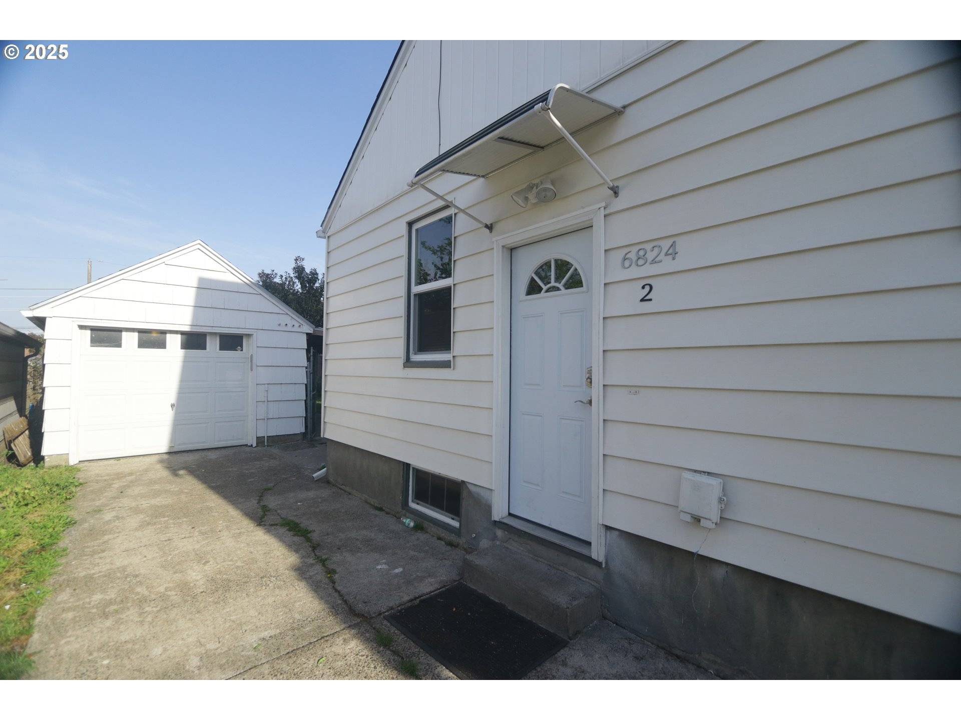 Portland, OR 97202,6824 N Commercial AVE