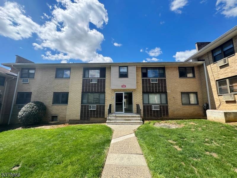 North Plainfield Boro, NJ 07060,401 Highway22B21U3Ondo