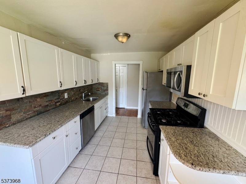 North Plainfield Boro, NJ 07060,401 Highway22B21U3Ondo