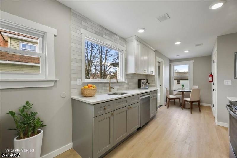 Plainfield City, NJ 07062,143 Johnston Ave #2