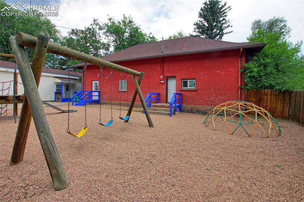 Colorado Springs, CO 80906,1015 W Cheyenne RD