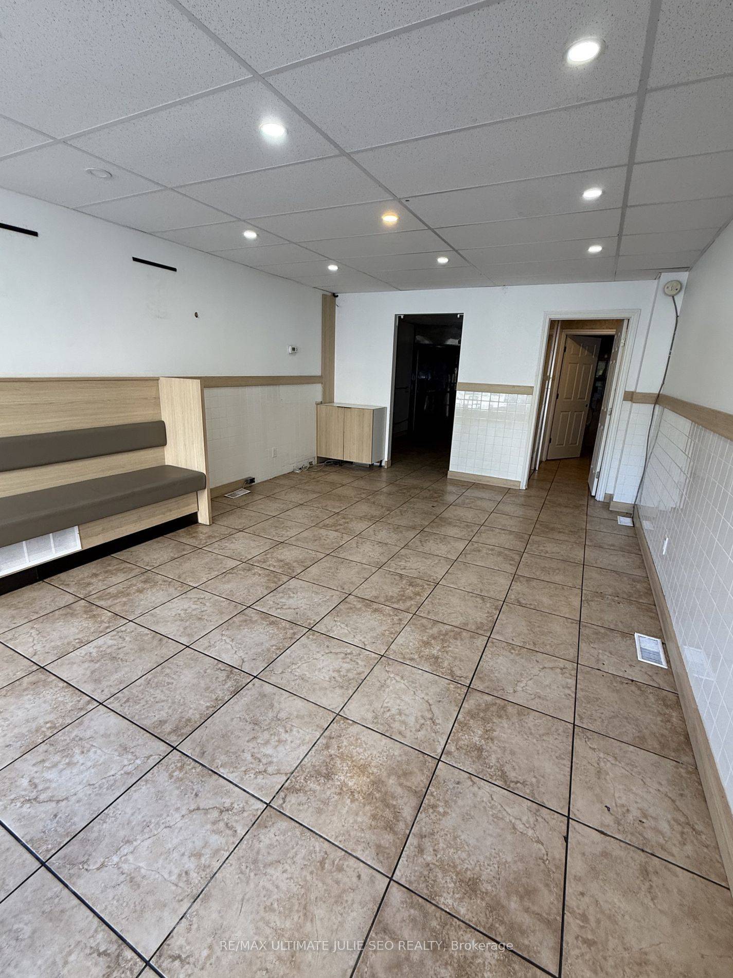 Toronto C07, ON M2N 5R5,5372 Yonge ST