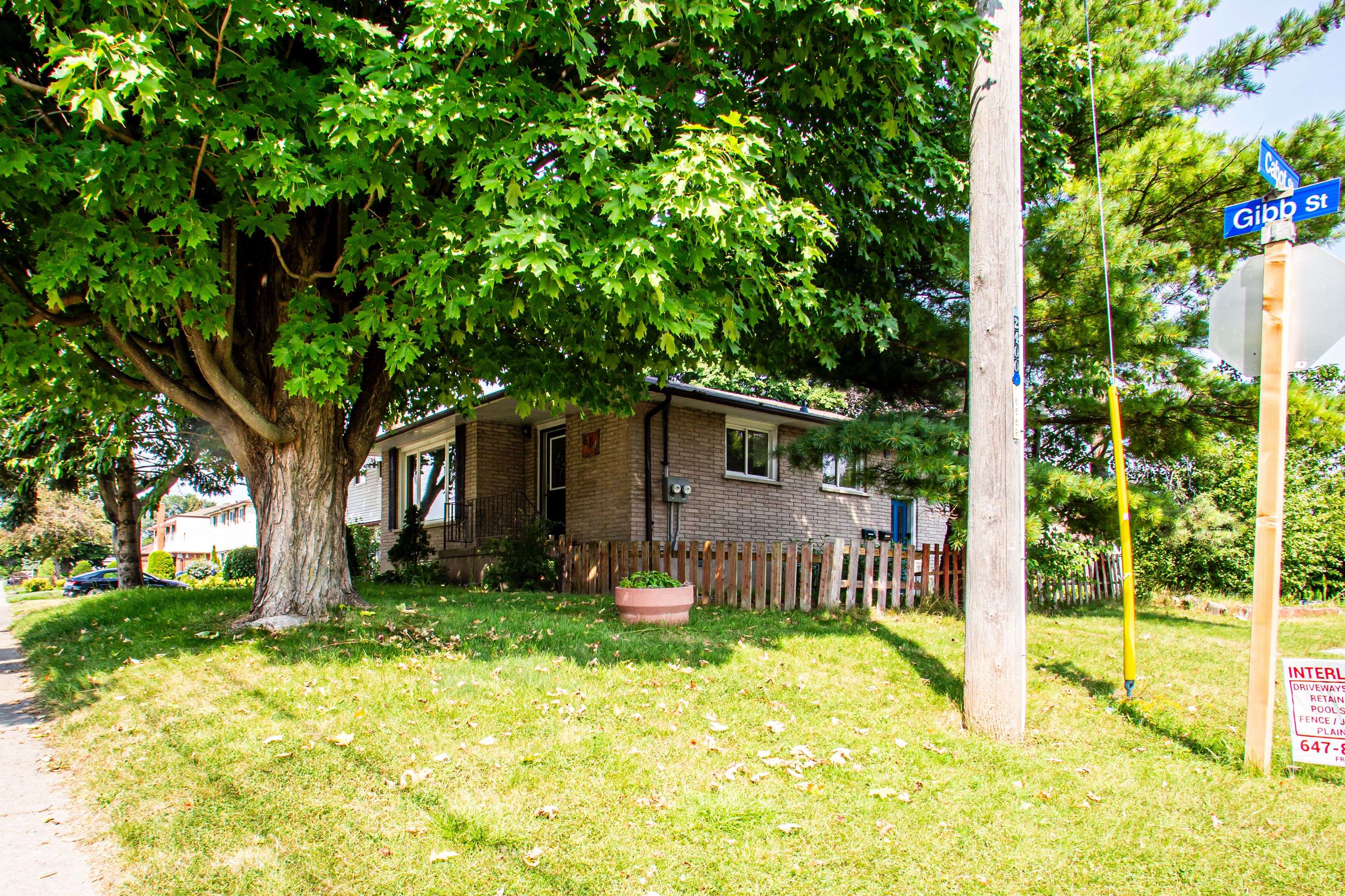 Oshawa, ON L1J 1Z7,614 Gibb ST