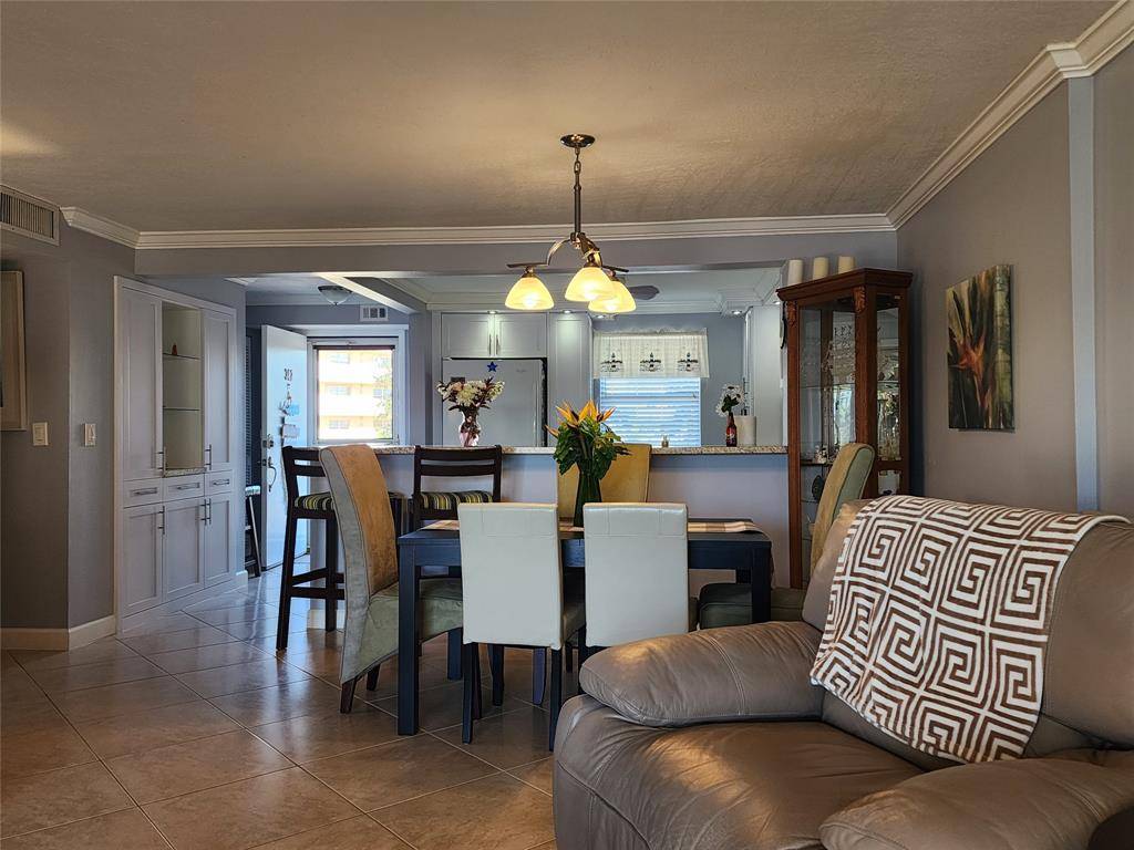 Dania Beach, FL 33004,321 SE 3rd St #302