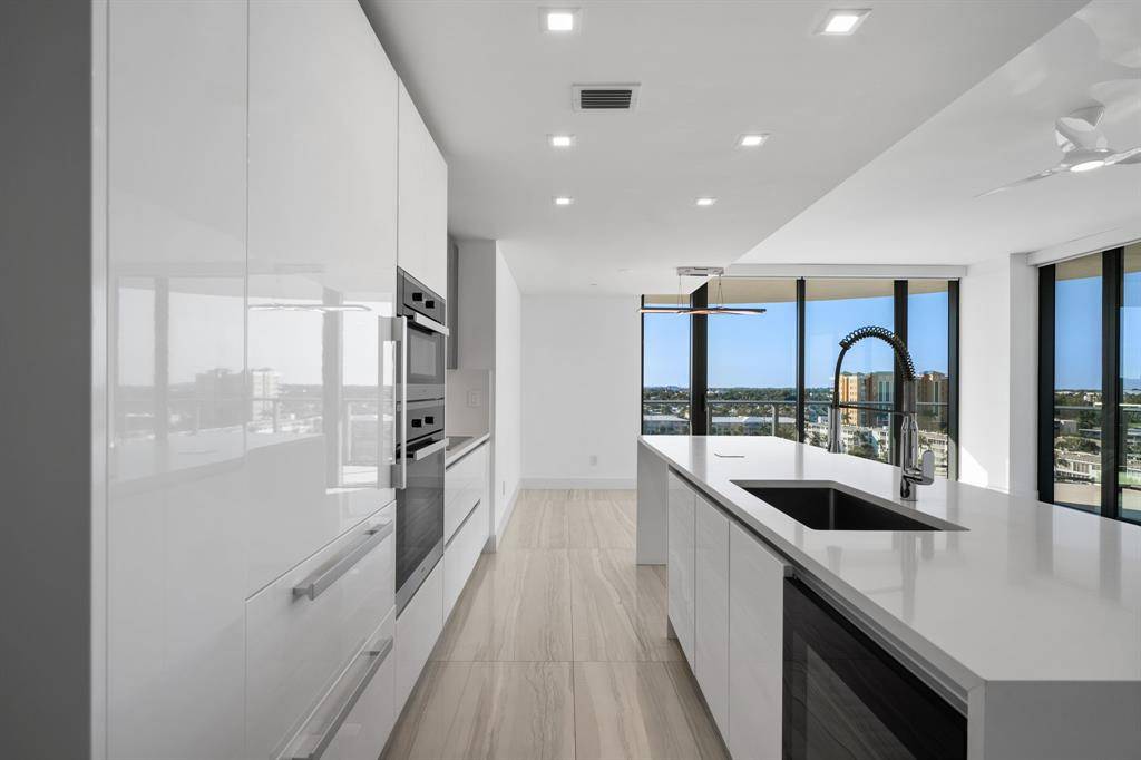 Pompano Beach, FL 33062,730 N Ocean Blvd #801