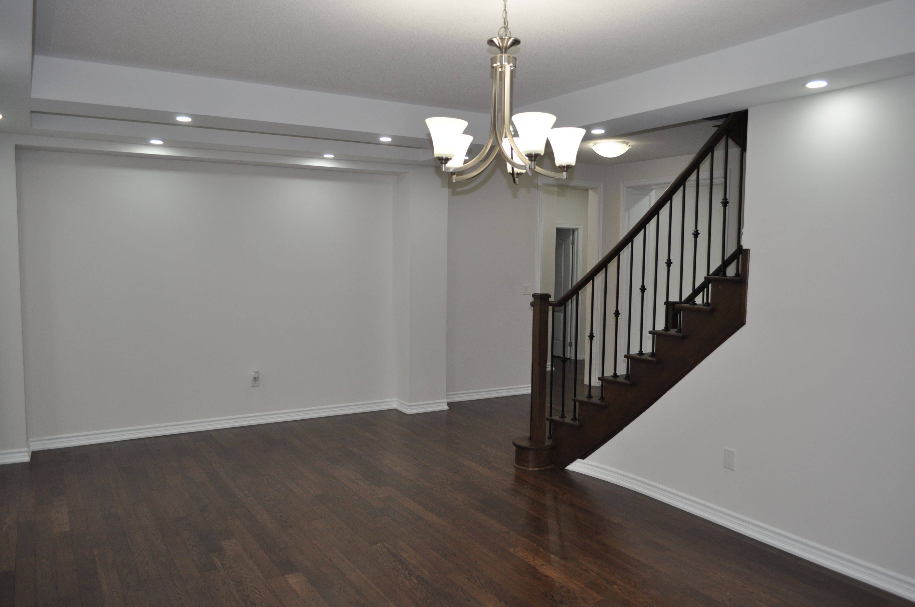 Newmarket, ON L3X 0M2,307 Reg Harrison TRL