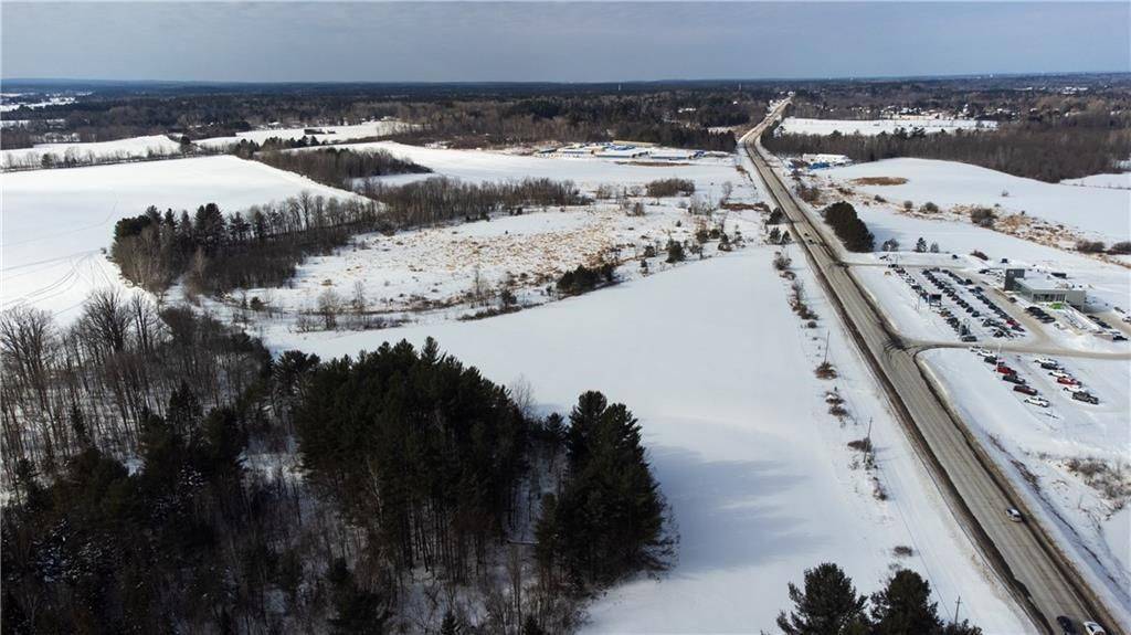 Pembroke, ON K8A 7A5,0 PEMBROKE ST W