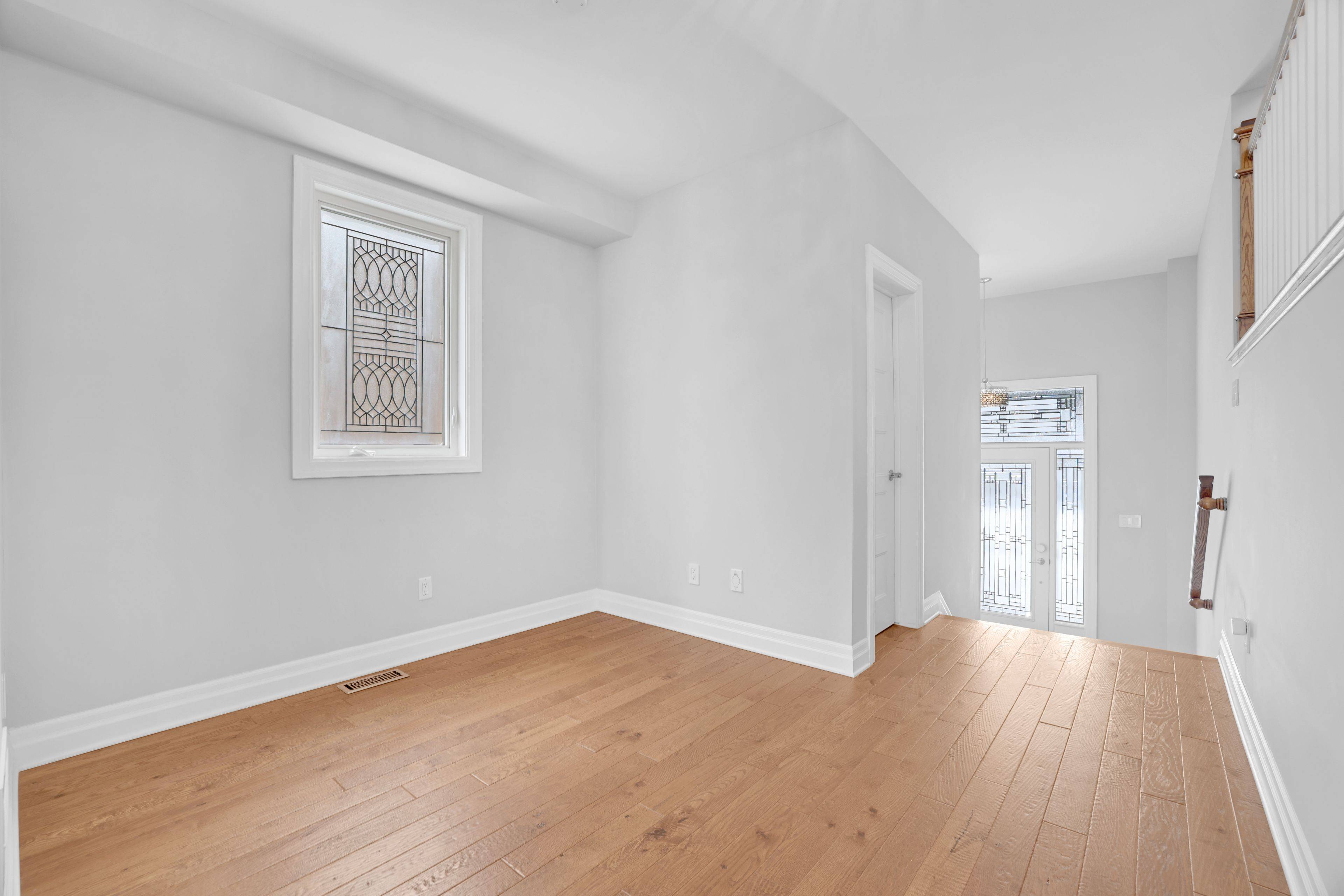 Orleans - Convent Glen And Area, ON K1W 0J3,508 YELLOW BIRCH ST