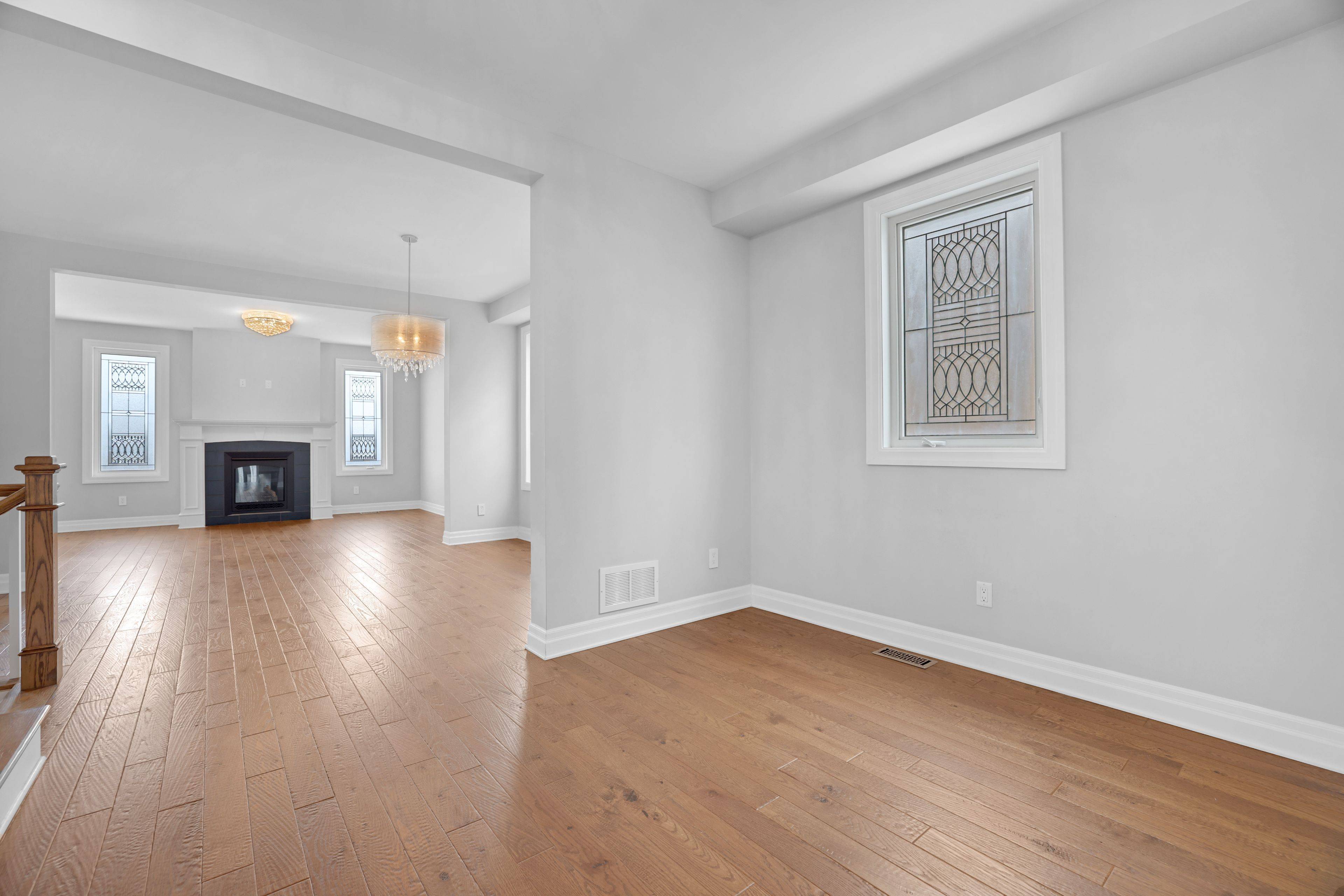 Orleans - Convent Glen And Area, ON K1W 0J3,508 YELLOW BIRCH ST