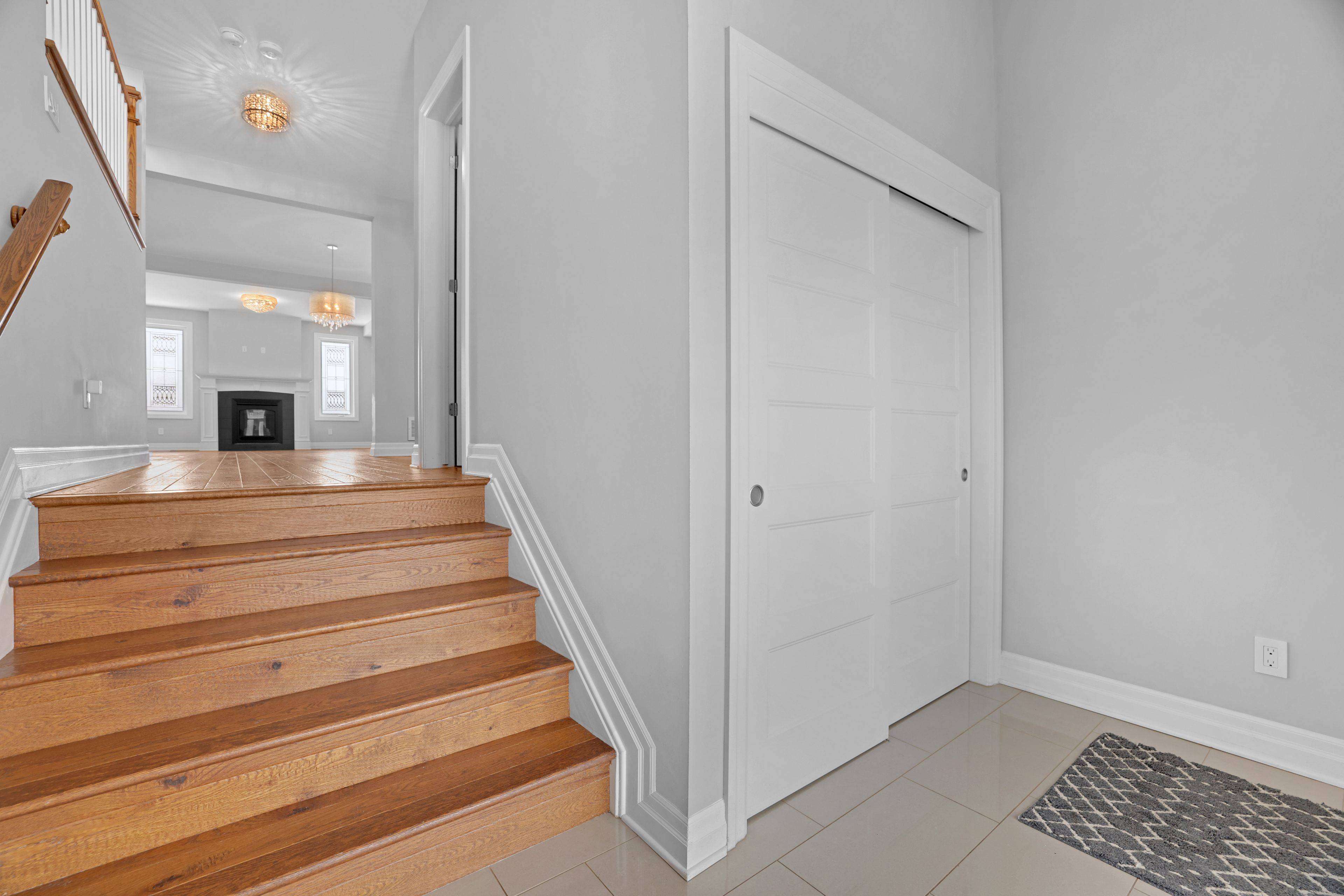 Orleans - Convent Glen And Area, ON K1W 0J3,508 YELLOW BIRCH ST