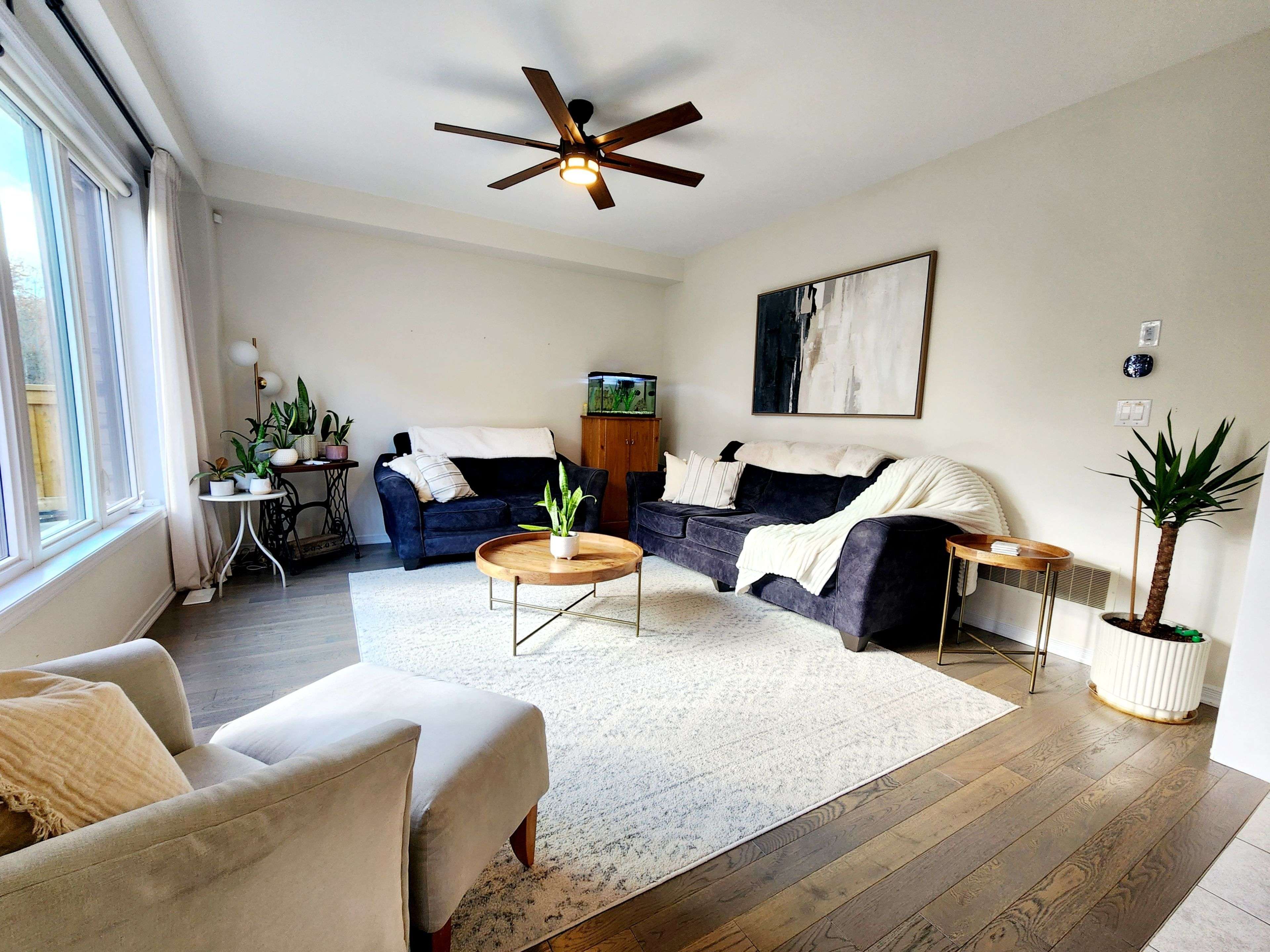 Hamilton, ON L8J 0M4,93 Cactus CRES