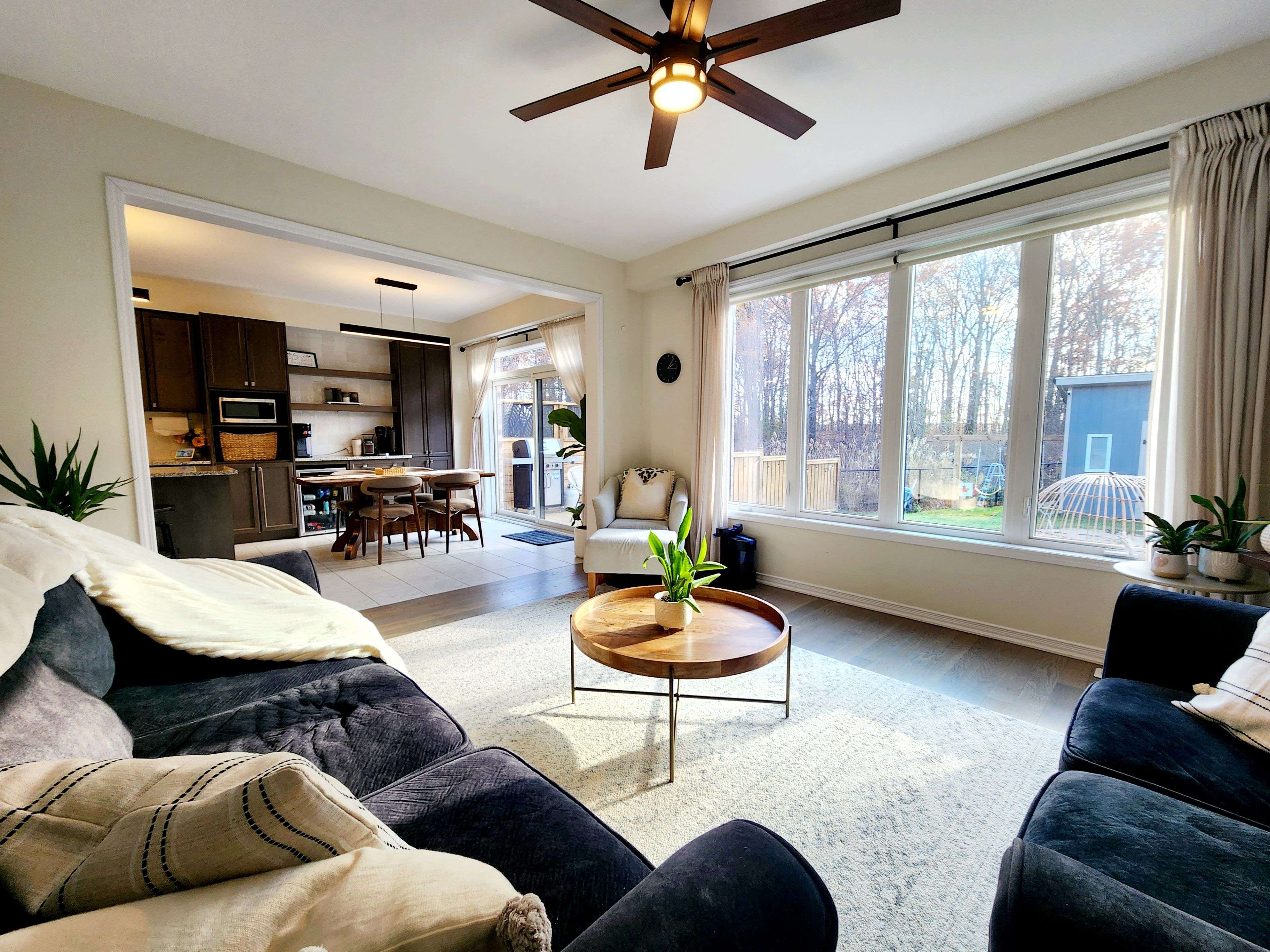 Hamilton, ON L8J 0M4,93 Cactus CRES