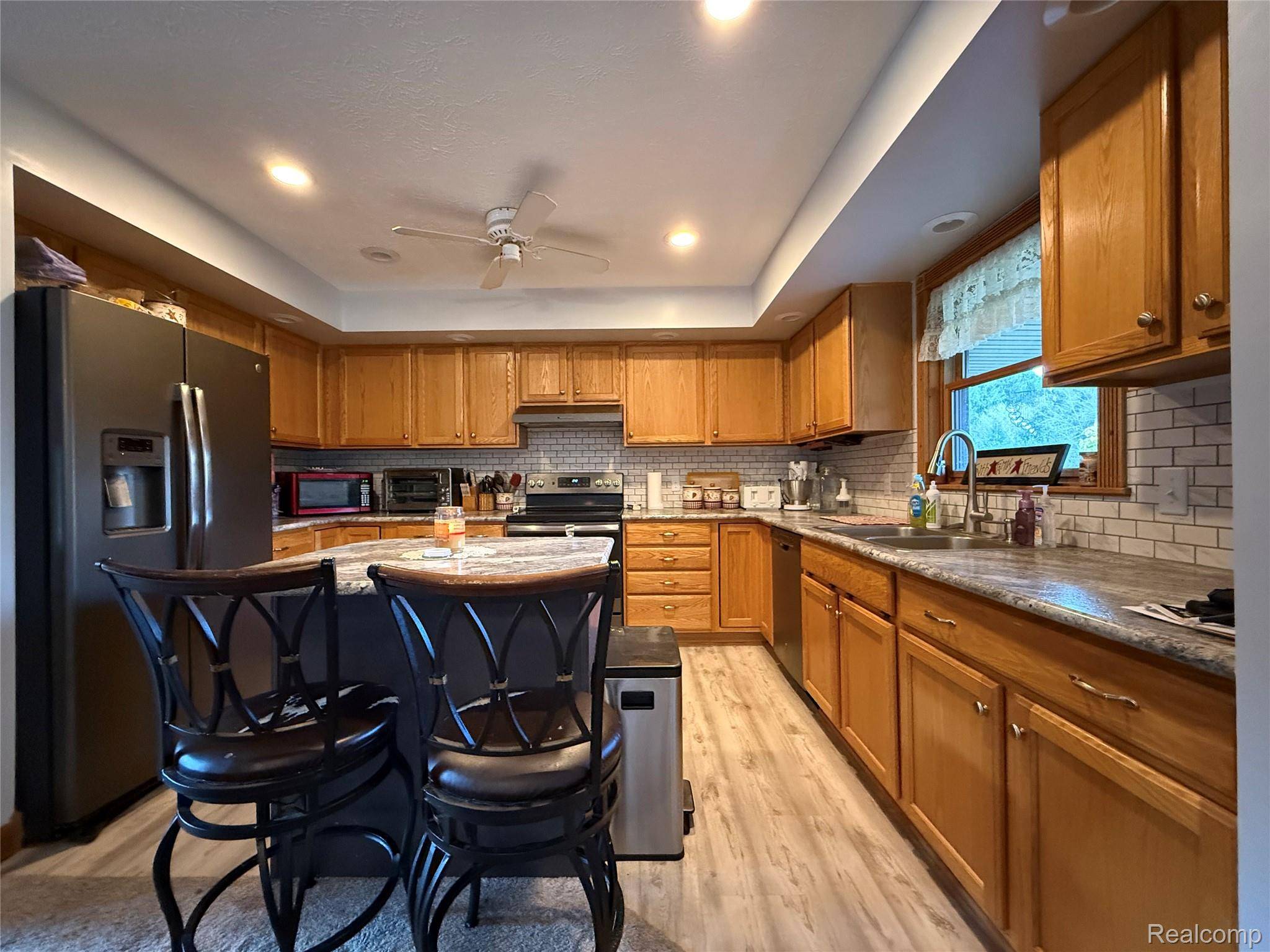 Attica, MI 48412,835 N Lake George RD