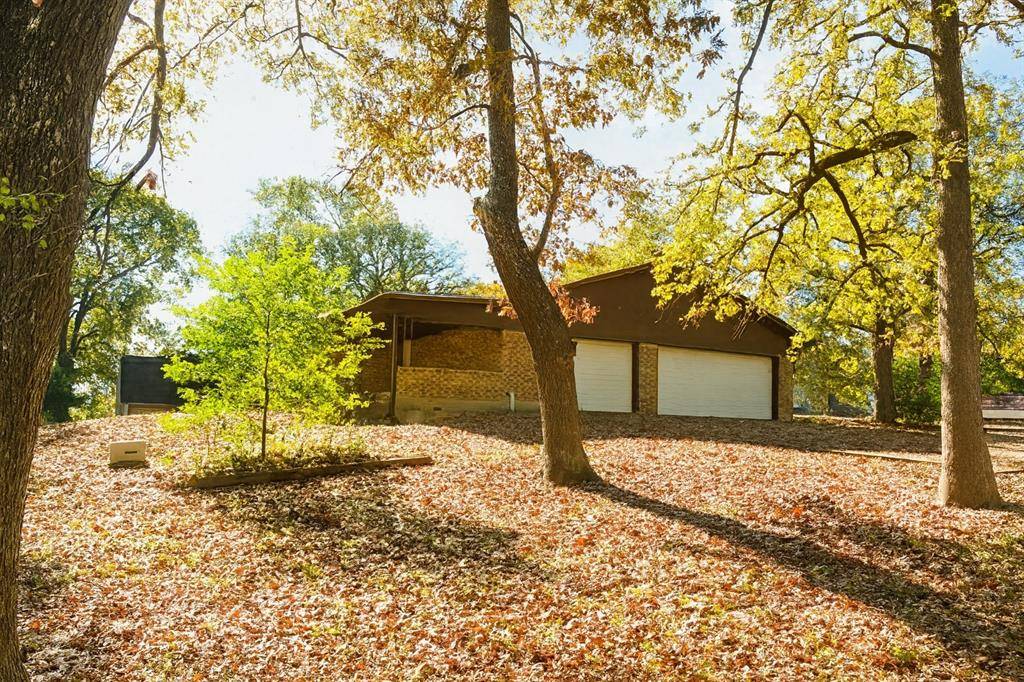 Mineola, TX 75773,139 County Road 2428 Dead End Road