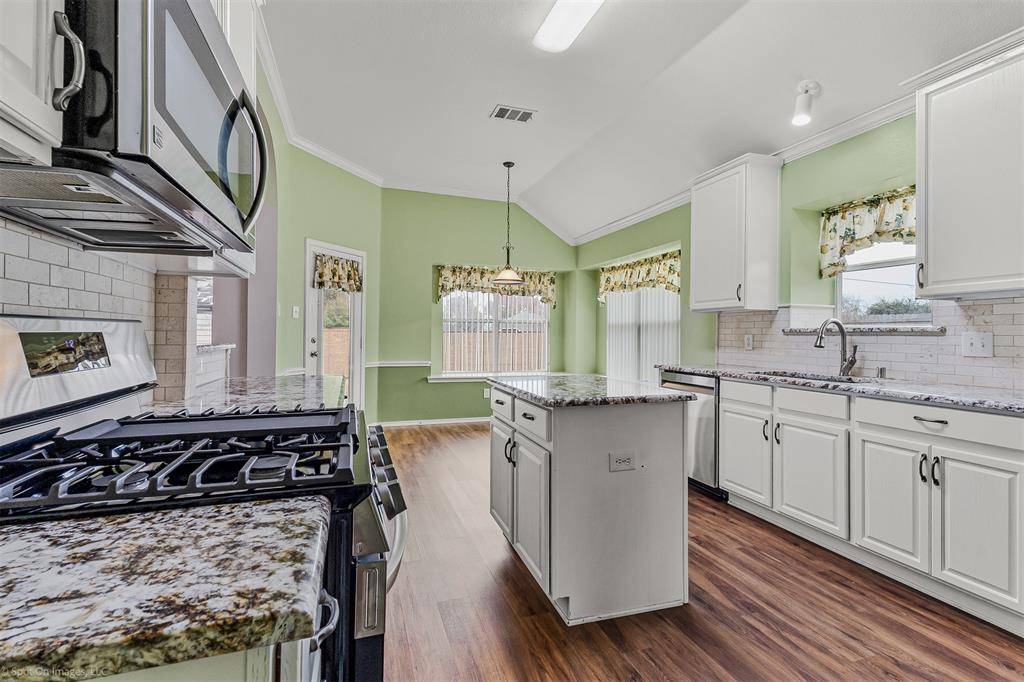 Forney, TX 75126,108 Elmwood Trail