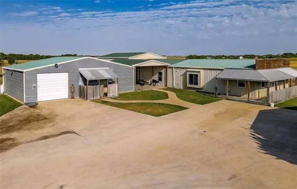 Venus, TX 76084,3525 County Road 617