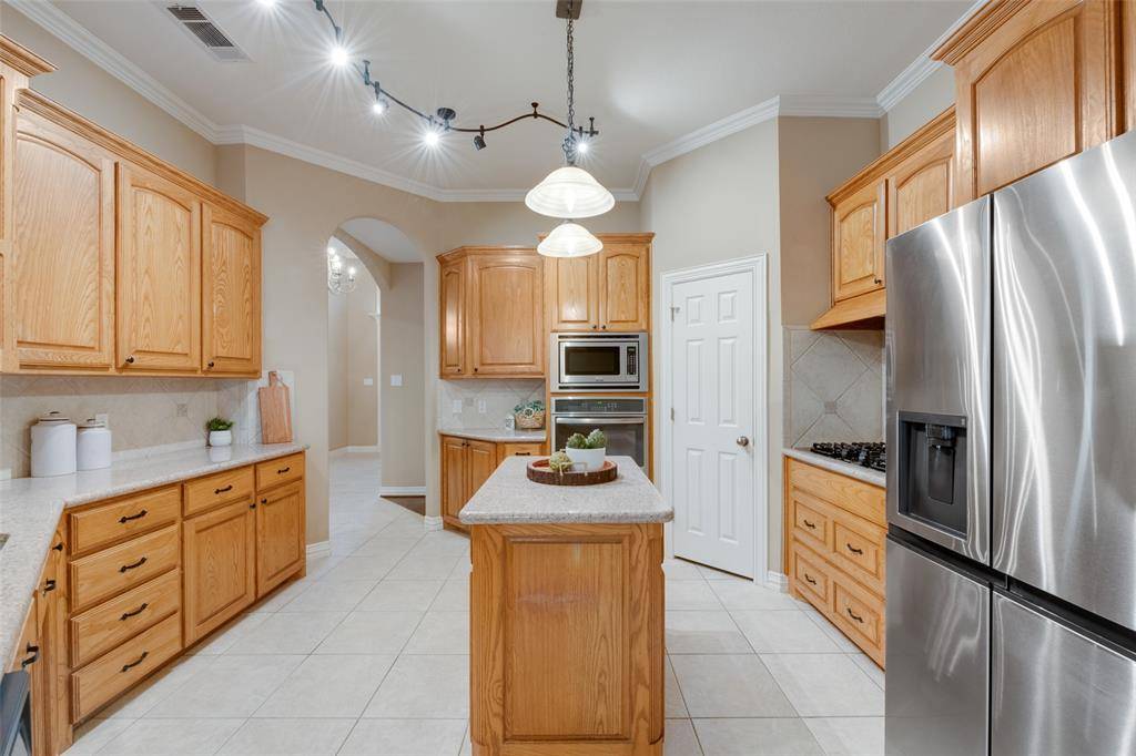 North Richland Hills, TX 76182,8205 Edgemont Court