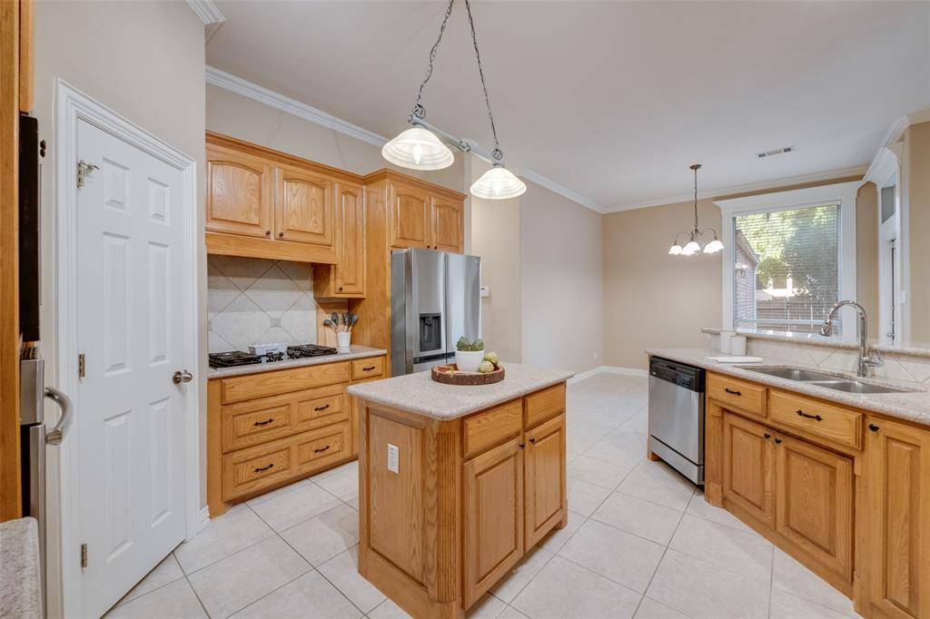 North Richland Hills, TX 76182,8205 Edgemont Court