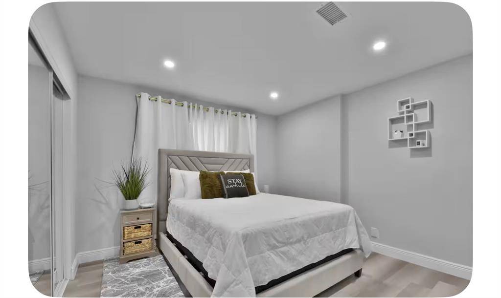 Fort Lauderdale, FL 33312,708 SW 16th Ave #4