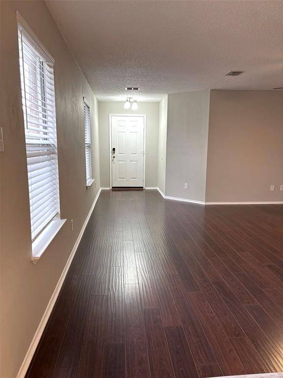 Denton, TX 76210,8201 Canoe Ridge Lane