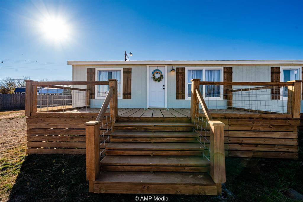 Tye, TX 79563,1125 Market Street