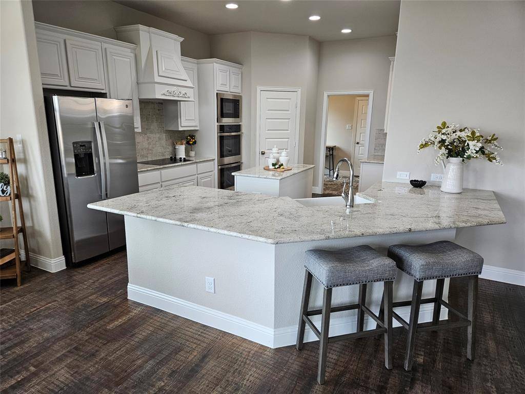 Van Alstyne, TX 75495,241 Blythe Road