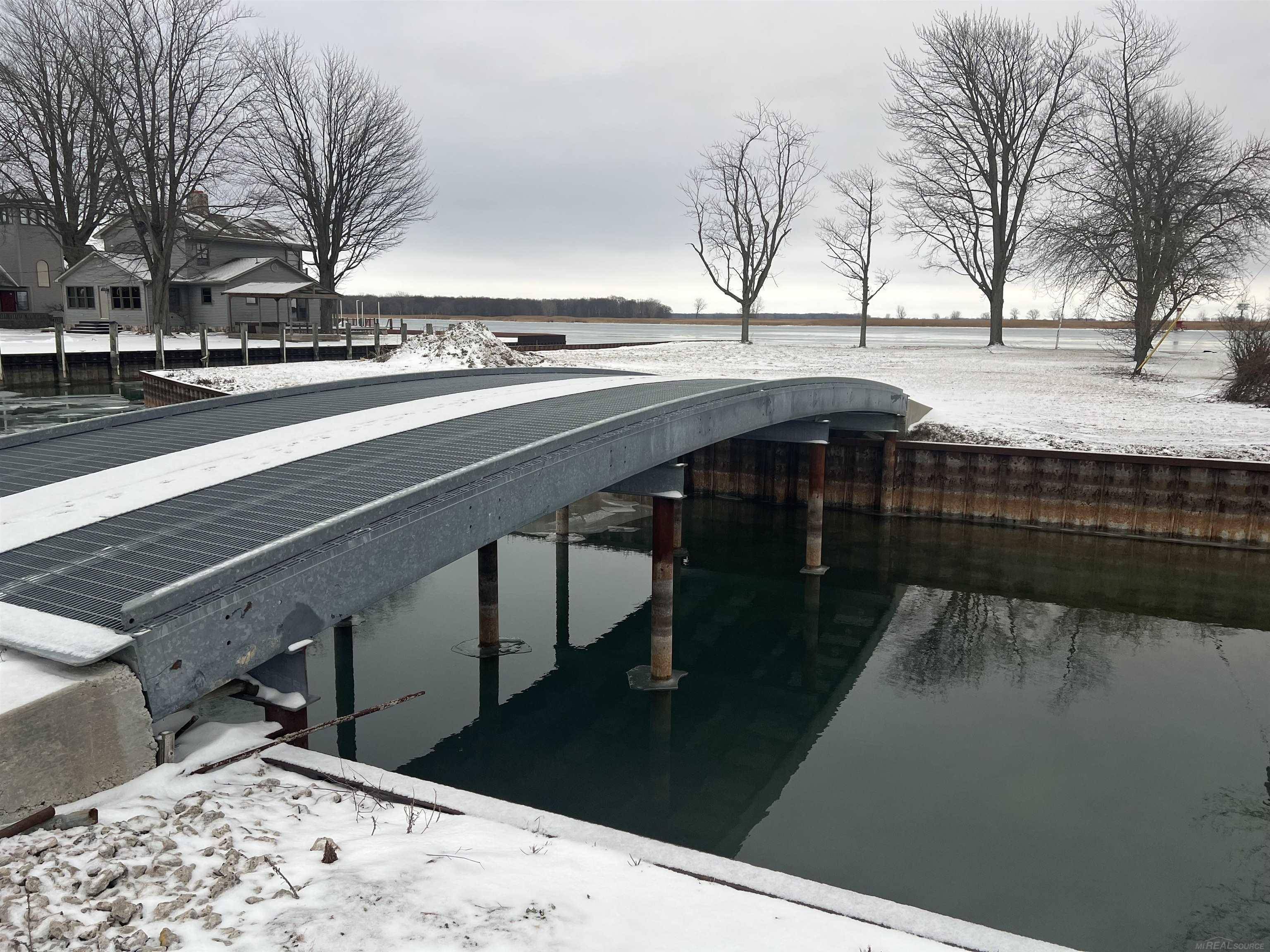 Harsens Island, MI 48028,4700 Green DR